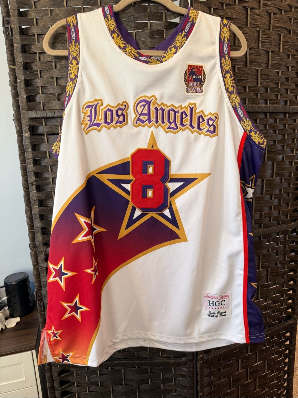 NWT SZ 2XL KOBE BRYANT HALL OF FAME BASKETBALL JERSEY (WHITE)